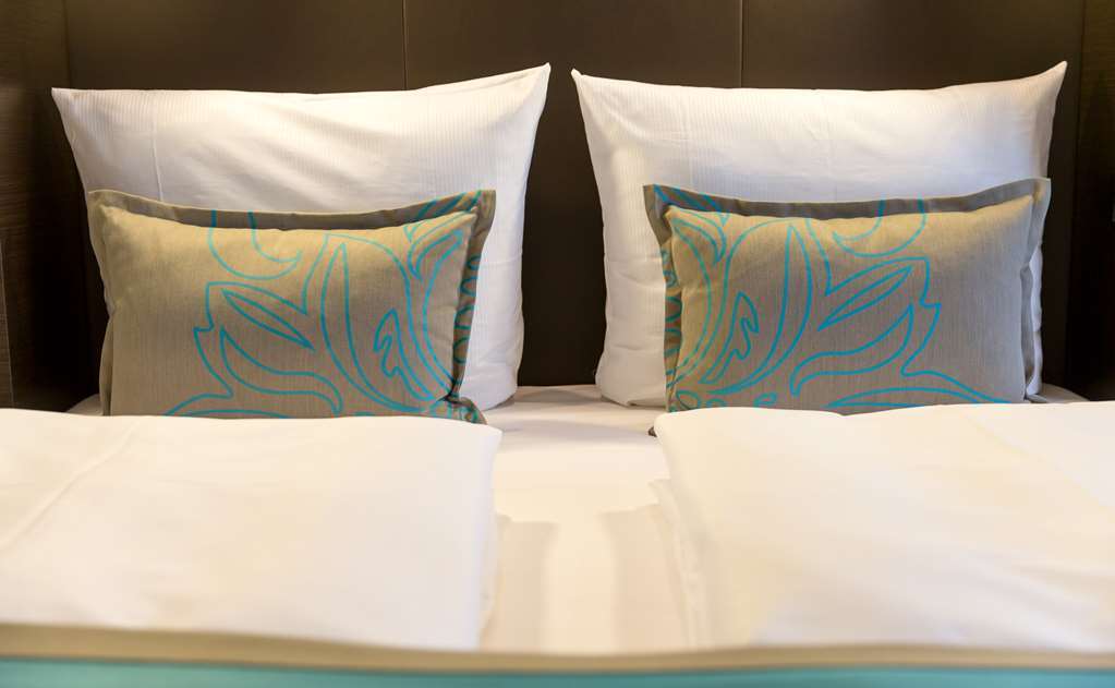 Motel One Saarbrücken Habitación foto